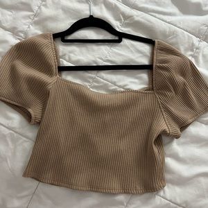 Brown crop top / NEW W TAG